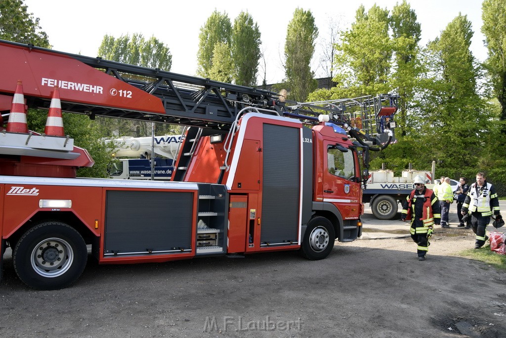 Schwerer VU LKW Zug Bergheim Kenten Koelnerstr P261.JPG - Miklos Laubert